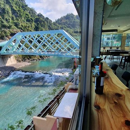 Wulai Shui An Hot Springs Hotel ภายนอก รูปภาพ
