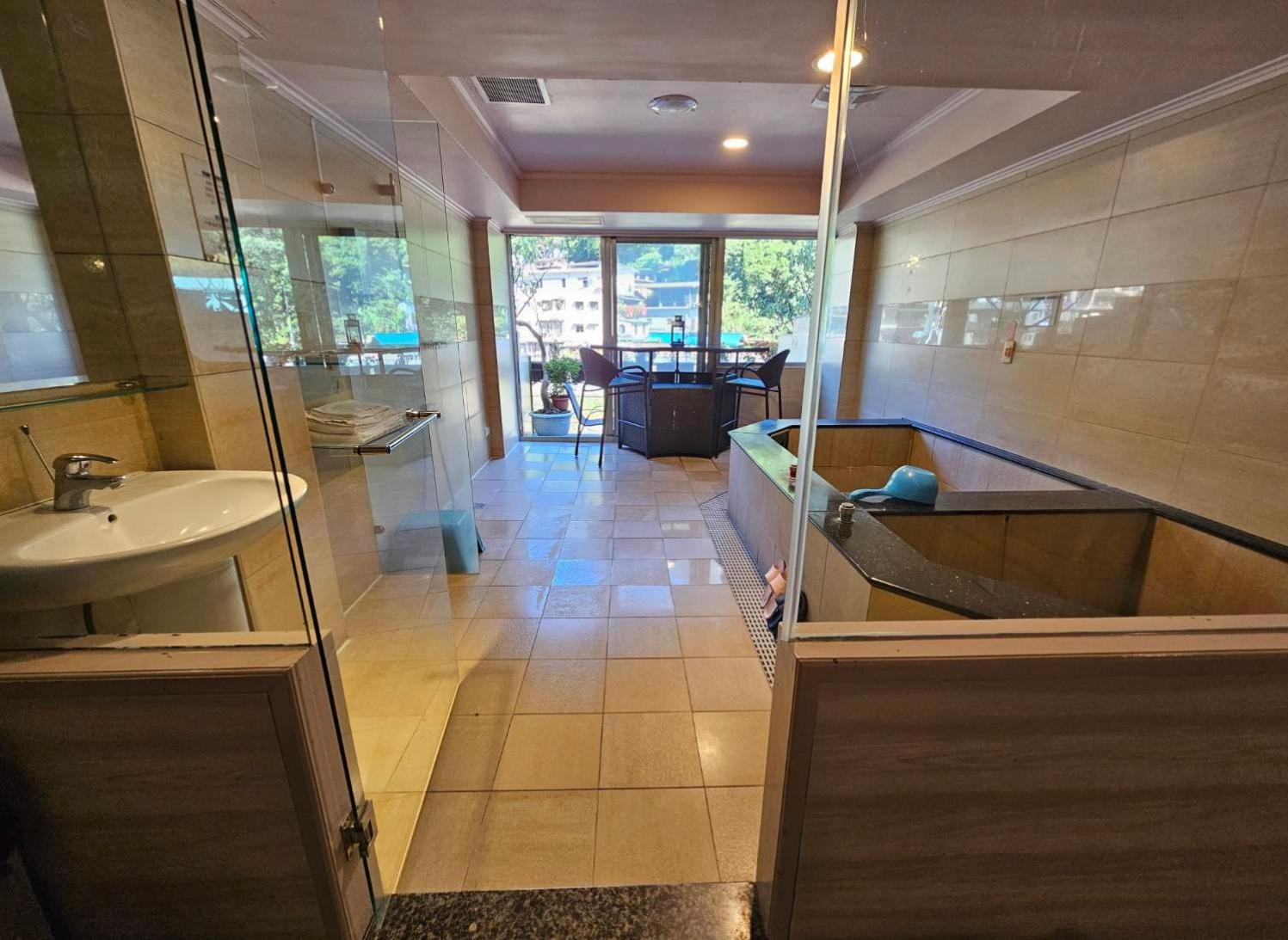 Wulai Shui An Hot Springs Hotel ภายนอก รูปภาพ